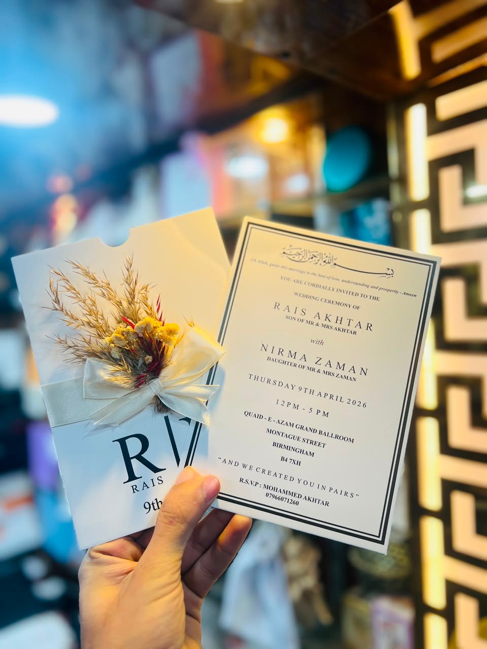 Premium Top-Opening Pocket Invitation With Dry Flowers